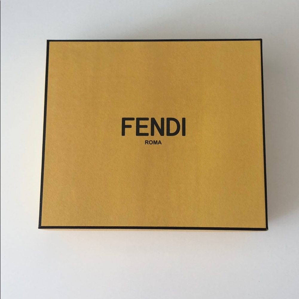 AUTHENTIC FENDI WALLET BOX